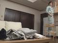 「おばさんの下着なんか盗んで一体ナニするの…？」3