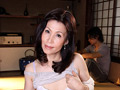 長年連れ添った熟年夫婦が再び燃え上がる！2