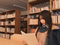 地味で無口な図書委員とセックスしまくった話。