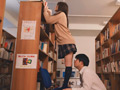 地味で無口な図書委員とセックスしまくった話。