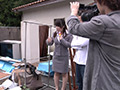 ハプニング リポート中に脱糞！ ゴミ屋敷編