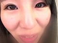 素人娘あさみちゃんの舌・口内自撮り＆主観口臭嗅がせ