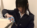就活女子のリクルートスーツ切り裂き（1）