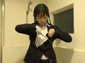 就活女子のリクルートスーツ切り裂き（2）