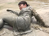 泥だらけの探索