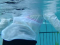 【水中編】新入女子社員の着衣水泳研修（1） サンプル画像5