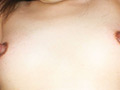 「私、人より乳頭が長ーくて超敏感なんです」