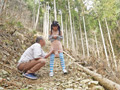 宿に残ったちっぱい純朴美少女が担任教師に外で裸にされ