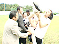 THE 襲撃 野外 素人美女に突然イタズラ襲撃！！