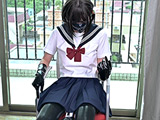 快楽漬け！ラバーマニアに飼われている女子○生・キキ