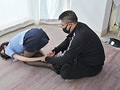 隙を見せてしまったせいで反撃されてしまった婦警