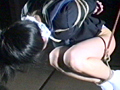 緊○セーラー服・裾まくり羞恥責め