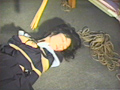 縛られた女学生・夜のベランダ○問