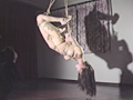 緊○エロス01 股縄亀甲・彩色蛇女逆さ吊り変化