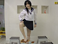 大量のどら焼きを楽しそうに踏む受験生のお嬢様