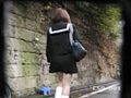 追跡パンチラ Vol.1 セーラー服通り編