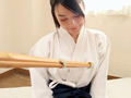 美少女剣道家vs変態キス魔 勝ったら賞金100万円！