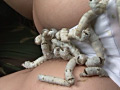 桑蚕に寂滅と○淫に淡い膣窪