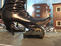 THE GIANTESS4