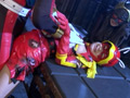 ヒロインピンチ 電磁人間ビーグル