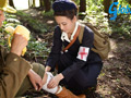 昭和 恋人を追って出兵した女衛生兵。 向井藍