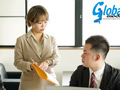 会社に閉じ込められた女上司と二人きり 真矢みつき