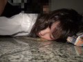 失神女子○生廃ビル便所○制猥褻 File.001