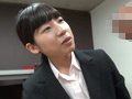 新人女性社員が面接官001