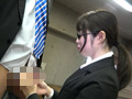 新人女性社員が面接官001
