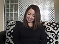 Hカップの若奥さん 顔舐め母乳接吻 上原ひなの