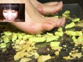 エロいことに興味津々な女子大生 あしうらフェチ遊び