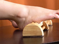 くすぐり責めしたらマジギレされたのでクンニご奉仕。