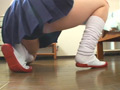 足フェチですけど何か？ 踵を潰して履く女の子達