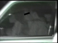 ○撮 不自然に揺れる車の中では…