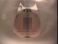 侵入女子校卒業式女子便所4