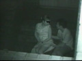 誰も見ていないと思ってセックスし始めたカップル2