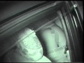 ○撮 不自然に揺れる車の中では…2