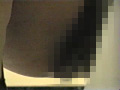 女の穴からブリブリ溢れる糞尿の勢いは堪らない！！DX