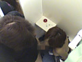 試着室で裾上げ時はフェラチオチャンス！！