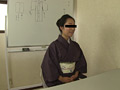 スカートが濡れゆくお漏らし 四