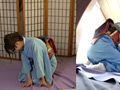 和服が濡れゆくお漏らし