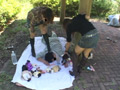 ブーツで踏み潰しを楽しむ意地悪専門学生