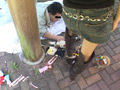 ブーツで踏み潰しを楽しむ意地悪専門学生