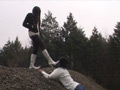 エナメルブーツで踏まれる為だけに連れて行かれたM男