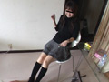 痛がる豚従僕をブーツでイジメ楽しむドSな二人