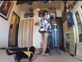 散歩で疲れた美脚を奉仕させ犬以下の扱いをするお嬢様