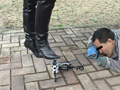女王様の非情で厳しい飼育に泣き叫ぶ犬人間！後編