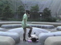 野外ブーツ舐め踏み★人間階段編
