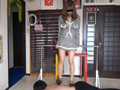 パンプスで顔を蹴られ口の中を切っても喜ぶドS部下
