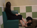 仕事帰り女性の汚れた足舐め専門職（6）
